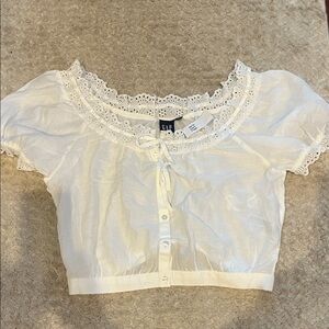 NWT GAP Eyelet Crop Top